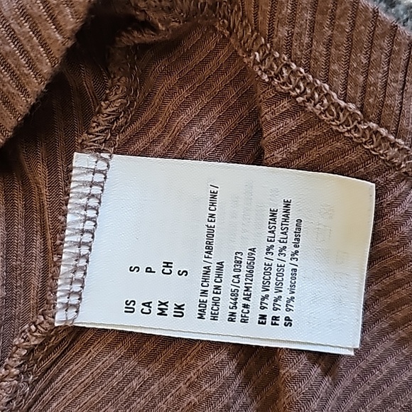 STUNNING ONE SHOULDER FRILLED RIBBED AMERICAN EAGLE STRETCH DRESS - Picture 8 of 8